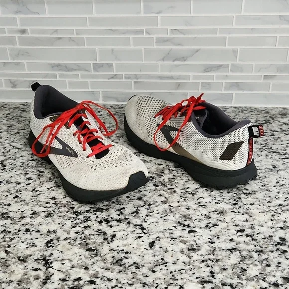 Brooks | Shoes | Mens Gray Red Brooks Revel 4 Running Shoes  display picture 1